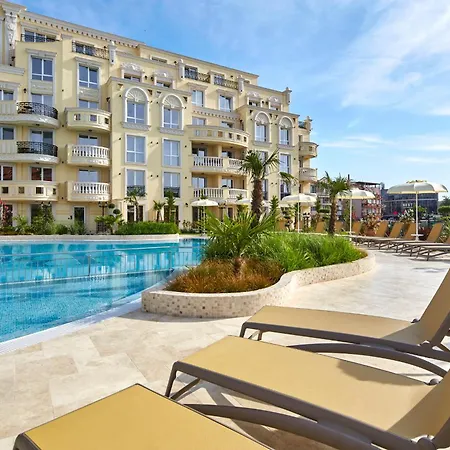 Bellicity Complex 4*