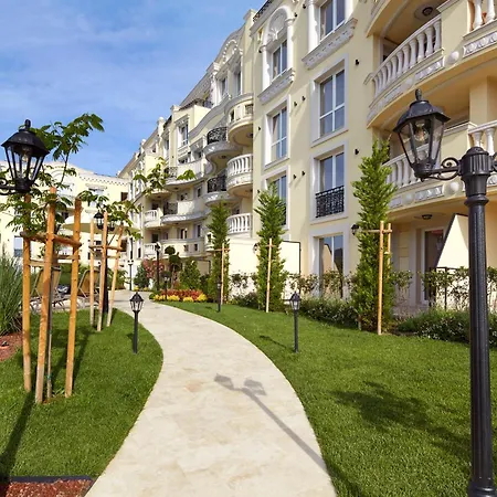 Aparthotel Bellicity Complex 4*