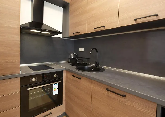 Bellicity Complex Ravda