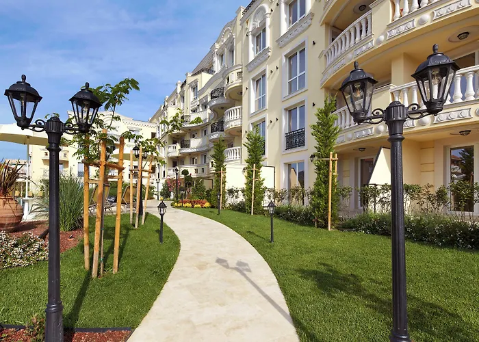 Bellicity Complex Apartmanhotel 4*