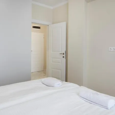 Bellicity Complex Ξενοδοχείο με διαμερίσματα 4*