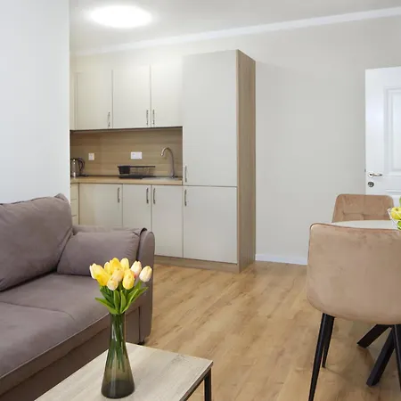 Hotel apartamentowy Bellicity Complex *
