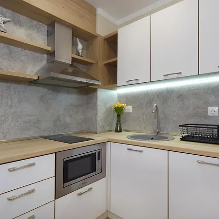 Bellicity Complex Apart Otel