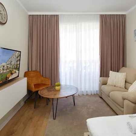 Bellicity Complex Hotel apartamentowy 4*