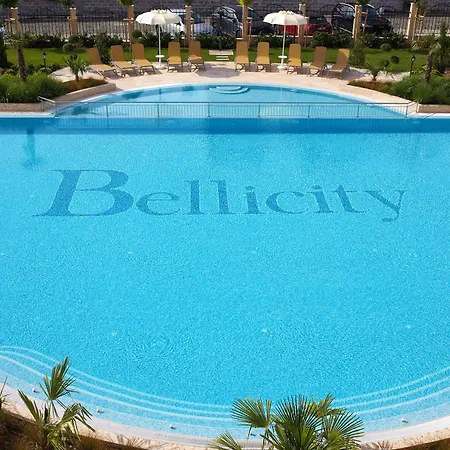 Bellicity Complex Hotel de apartamente Ravda