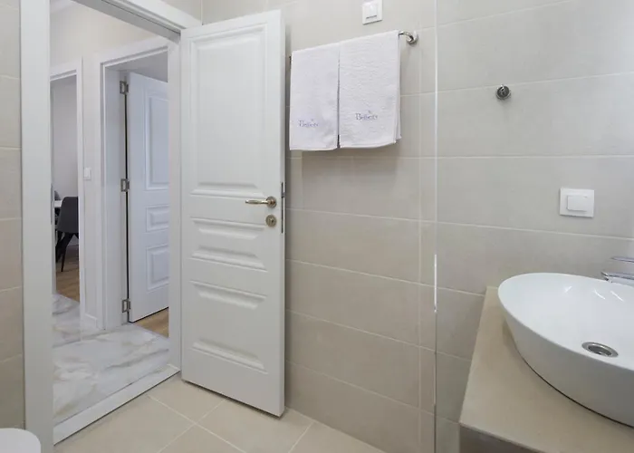 Apartmanhotel Bellicity Complex 4*