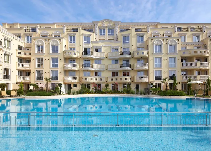 Bellicity Complex 4*